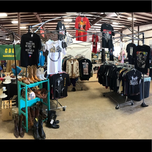 Meet your Posher, Rodney - Picture 2 of 14